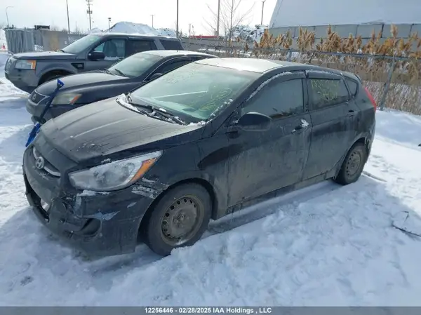 KMHCT5AEXGU274381 2016 HYUNDAI ACCENT - Image 2