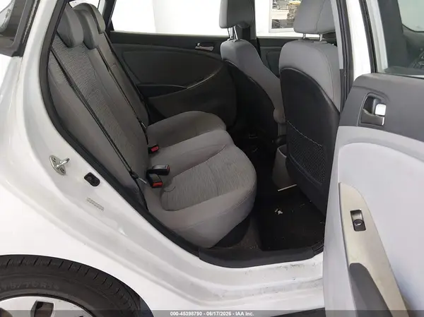 KMHCT5AEXGU278334 2016 HYUNDAI ACCENT - Image 8