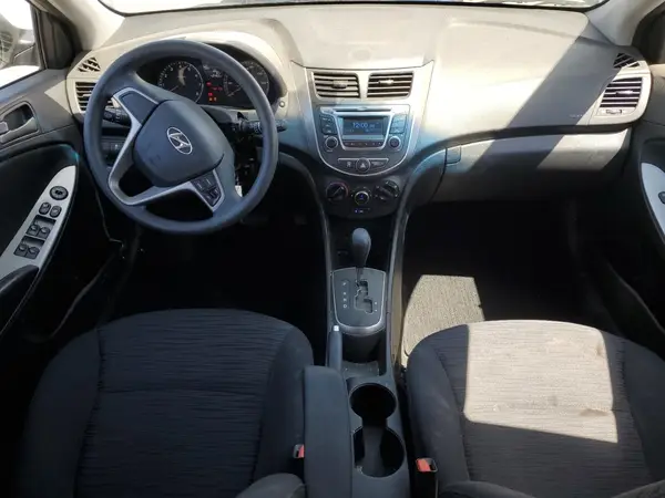 KMHCT5AEXGU296638 2016 HYUNDAI ACCENT - Image 8