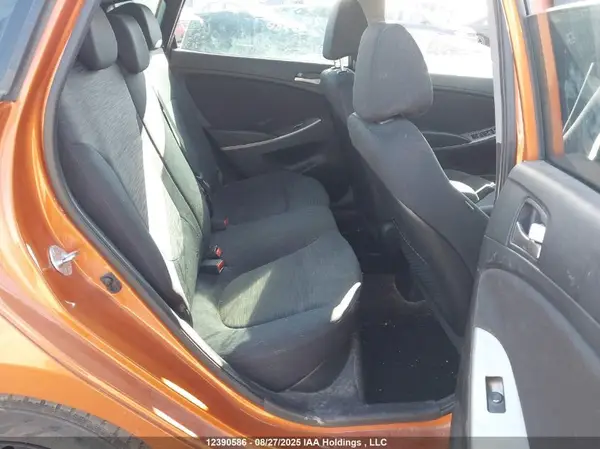 KMHCT5AEXGU298390 2016 HYUNDAI ACCENT - Image 8