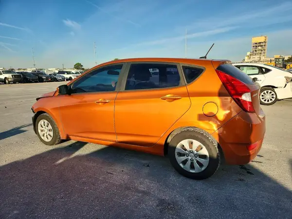 KMHCT5AEXHU301306 2017 HYUNDAI ACCENT - Image 2