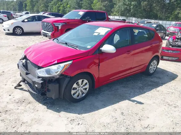 KMHCT5AEXHU307476 2017 HYUNDAI ACCENT - Image 2