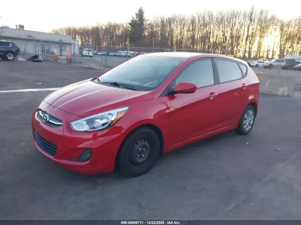 KMHCT5AEXHU312094 2017 HYUNDAI ACCENT - Image 2