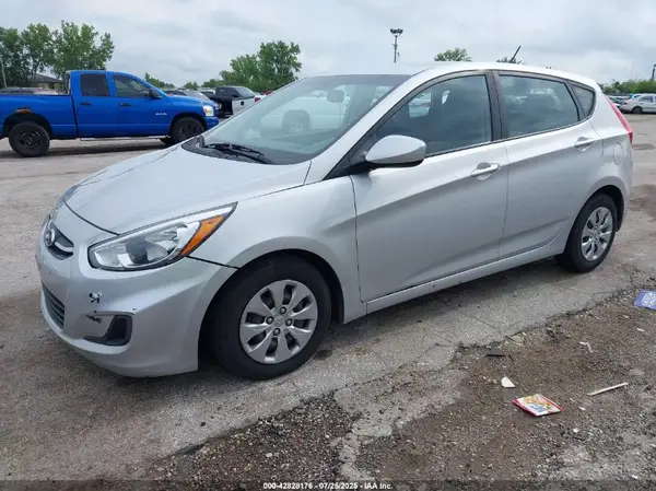 KMHCT5AEXHU317019 2017 HYUNDAI ACCENT - Image 2