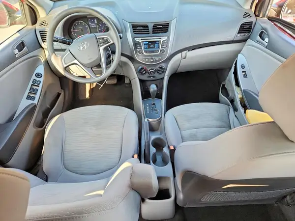 KMHCT5AEXHU324021 2017 HYUNDAI ACCENT - Image 8