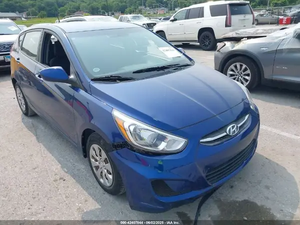 KMHCT5AEXHU325198 2017 HYUNDAI ACCENT - Image 1