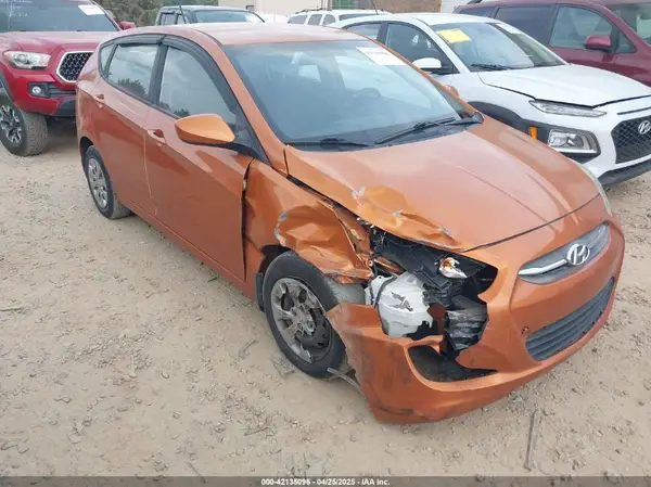 KMHCT5AEXHU326528 2017 HYUNDAI ACCENT - Image 1