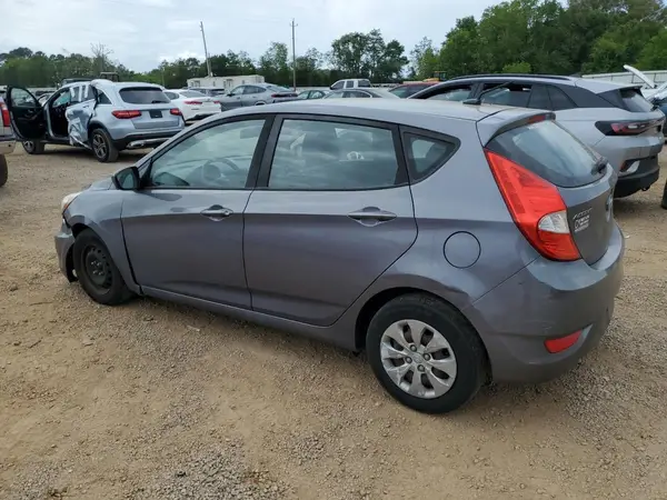 KMHCT5AEXHU327405 2017 HYUNDAI ACCENT - Image 2