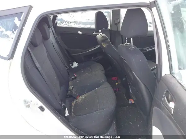 KMHCT5AEXHU331261 2017 HYUNDAI ACCENT - Image 8