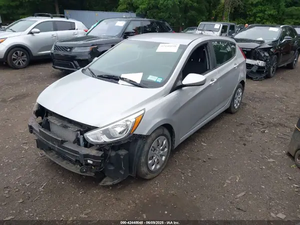 KMHCT5AEXHU336265 2017 HYUNDAI ACCENT - Image 2
