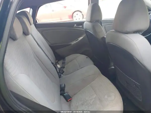 KMHCT5AEXHU341790 2017 HYUNDAI ACCENT - Image 8
