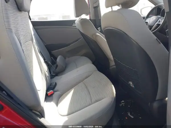 KMHCT5AEXHU342907 2017 HYUNDAI ACCENT - Image 8