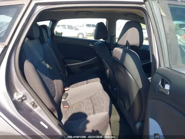 KMHCT5AEXHU345127 2017 HYUNDAI ACCENT - Image 8