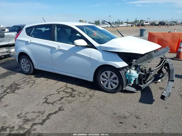 KMHCT5AEXHU350344 2017 HYUNDAI ACCENT - Image 1