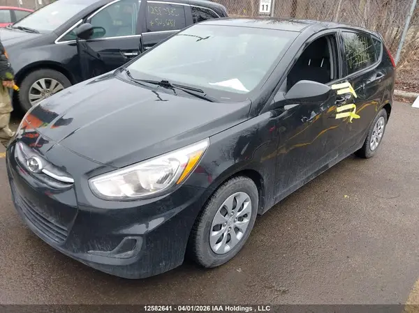 KMHCT5AEXHU354829 2017 HYUNDAI ACCENT - Image 2