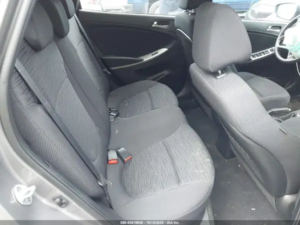 KMHCT5AEXHU357715 2017 HYUNDAI ACCENT - Image 8