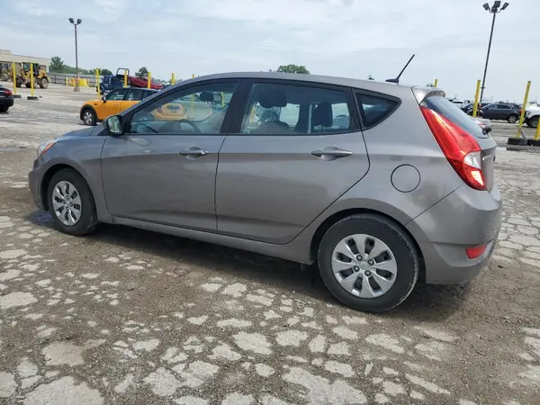 KMHCT5AEXHU359478 2017 HYUNDAI ACCENT - Image 2