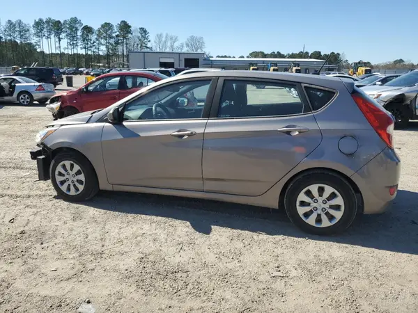 KMHCT5AEXHU363143 2017 HYUNDAI ACCENT - Image 2