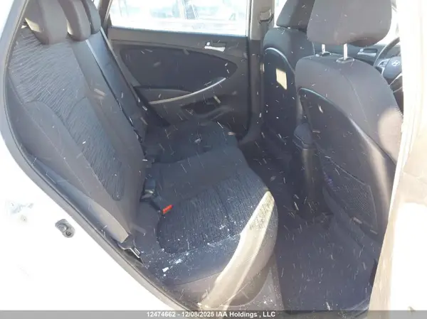 KMHCT5AEXHU371520 2017 HYUNDAI ACCENT - Image 8
