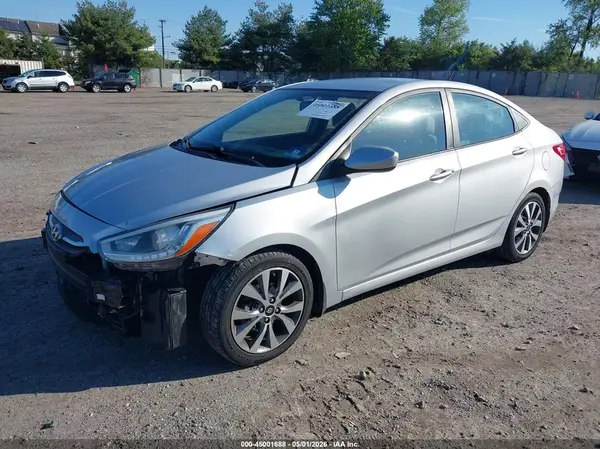 KMHCU4AE0GU139725 2016 HYUNDAI ACCENT - Image 2