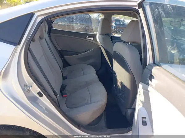 KMHCU4AE0GU139725 2016 HYUNDAI ACCENT - Image 8