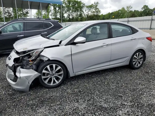 KMHCU4AE1GU160079 2016 HYUNDAI ACCENT - Image 1