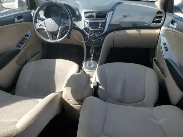 KMHCU4AE3GU078631 2016 HYUNDAI ACCENT - Image 8