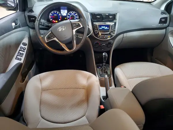 KMHCU4AE3GU139606 2016 HYUNDAI ACCENT - Image 8