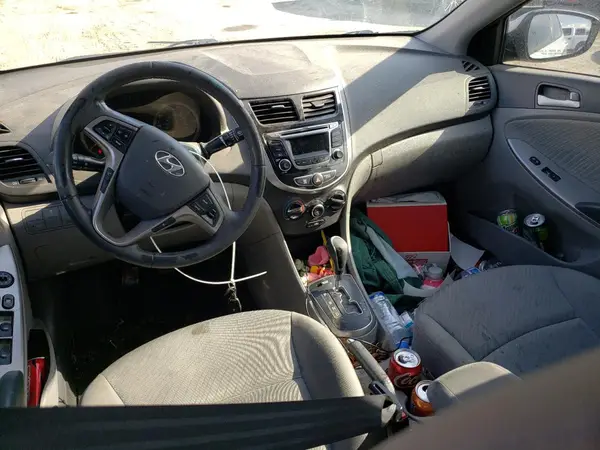 KMHCU4AE4GU045234 2016 HYUNDAI ACCENT - Image 8