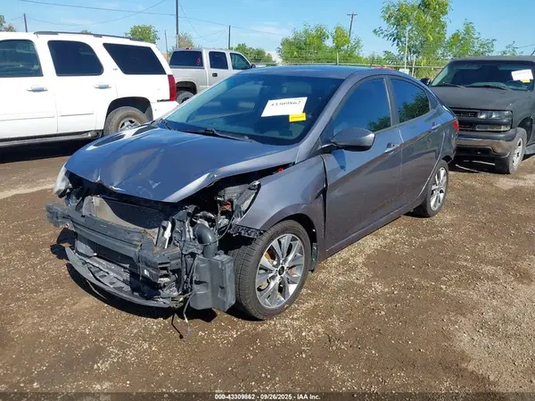KMHCU4AE4GU099794 2016 HYUNDAI ACCENT - Image 2