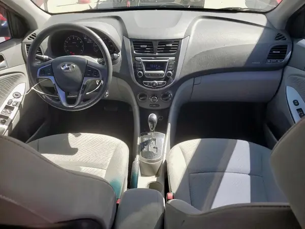 KMHCU4AE5GU121690 2016 HYUNDAI ACCENT - Image 8