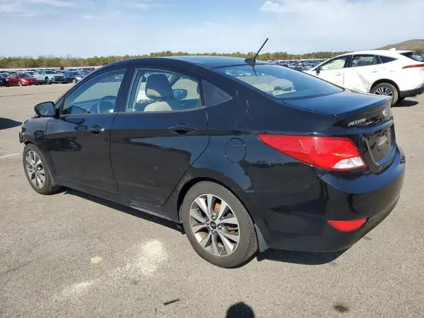 KMHCU4AE6GU164600 2016 HYUNDAI ACCENT - Image 2