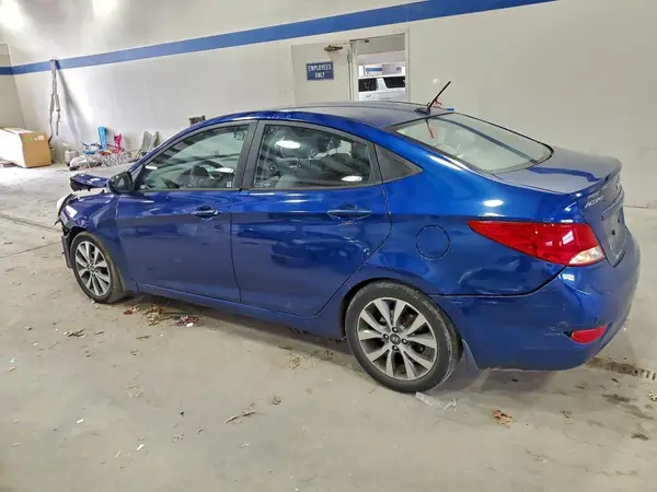 KMHCU4AE7GU047656 2016 HYUNDAI ACCENT - Image 2