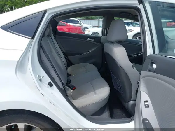 KMHCU4AEXGU046100 2016 HYUNDAI ACCENT - Image 8