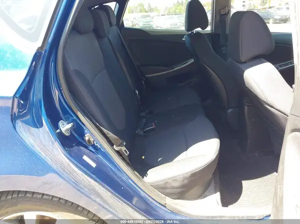 KMHCU5AE0HU336286 2017 HYUNDAI ACCENT - Image 8