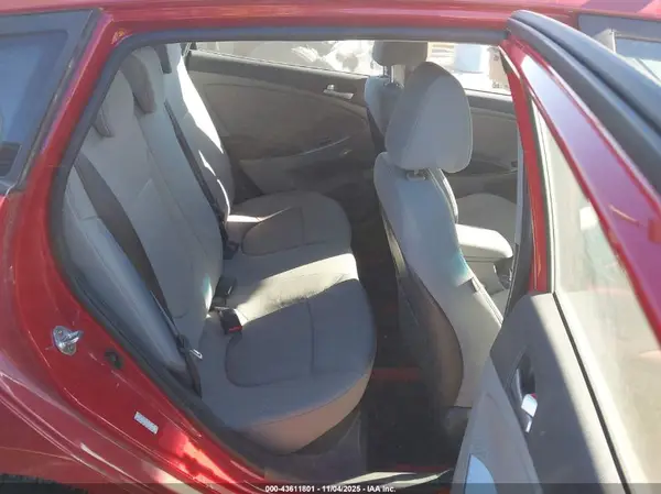 KMHCU5AE0HU364668 2017 HYUNDAI ACCENT - Image 8