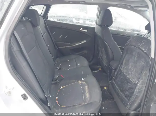 KMHCU5AE1GU270555 2016 HYUNDAI ACCENT - Image 8