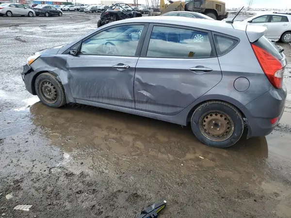 KMHCU5AE1HU334546 2017 HYUNDAI ACCENT - Image 2