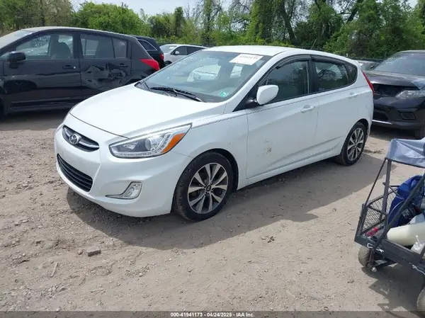 KMHCU5AE2GU249133 2016 HYUNDAI ACCENT - Image 2