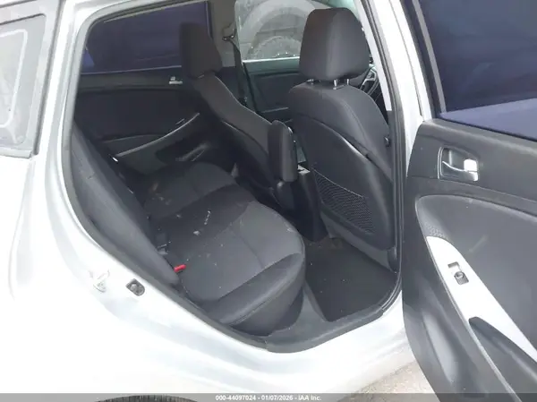 KMHCU5AE2HU333471 2017 HYUNDAI ACCENT - Image 8