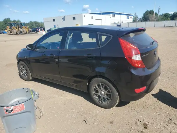 KMHCU5AE3GU246600 2016 HYUNDAI ACCENT - Image 2
