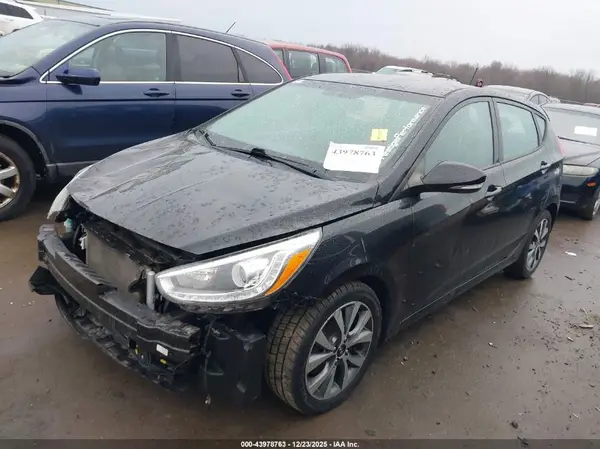 KMHCU5AE3HU354538 2017 HYUNDAI ACCENT - Image 2