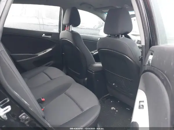 KMHCU5AE3HU354538 2017 HYUNDAI ACCENT - Image 8