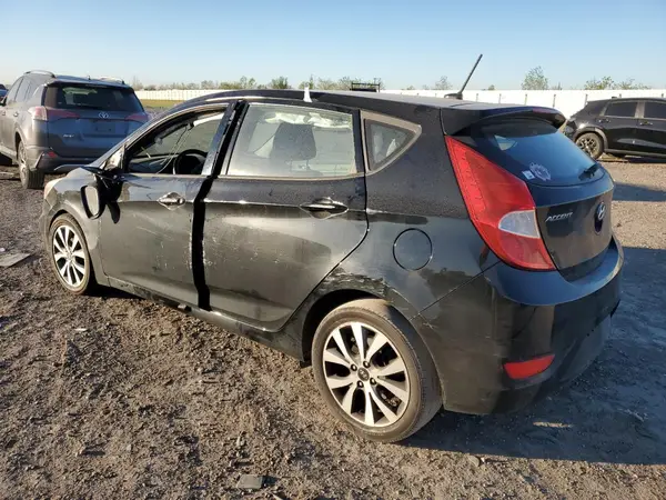 KMHCU5AE3HU366057 2017 HYUNDAI ACCENT - Image 2