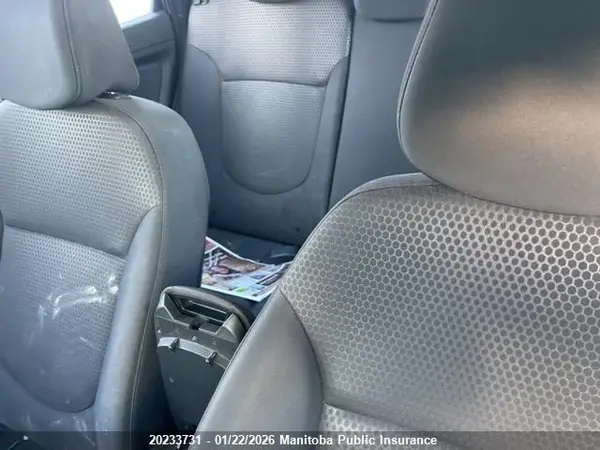 KMHCU5AE4GU249098 2016 HYUNDAI ACCENT - Image 8