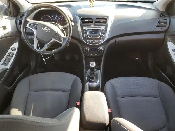 KMHCU5AE4GU258545 2016 HYUNDAI ACCENT - Image 8