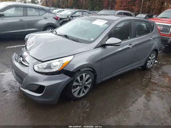 KMHCU5AE4GU259033 2016 HYUNDAI ACCENT - Image 2