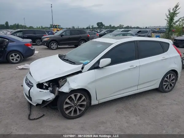 KMHCU5AE4GU272039 2016 HYUNDAI ACCENT - Image 2