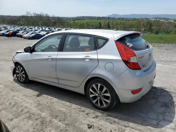 KMHCU5AE5GU244458 2016 HYUNDAI ACCENT - Image 2