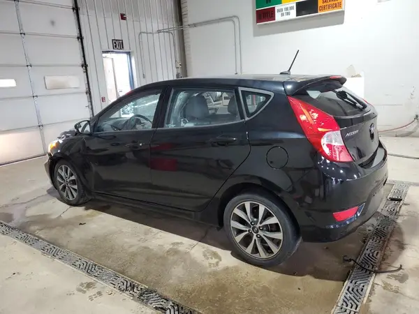 KMHCU5AE5GU246078 2016 HYUNDAI ACCENT - Image 2